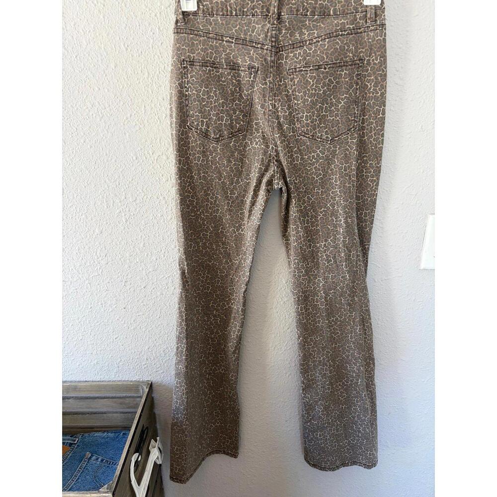 Cheetah print flare pants size 9. Inseam is 31in. Thinner denim - Picture 3 of 3